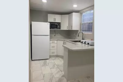 8331 W Pocahontas Avenue, Tampa, FL 33615 - Photo 35