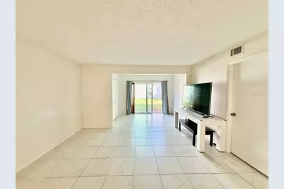 7560 92nd Street #102B, Seminole, FL 33777 - Photo 13