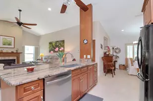2763 Buckhorn Oaks Dr, Valrico, FL 33594 - Photo 15