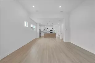 7267 Kodiak Ln, Sarasota, FL 34240 - Photo 19