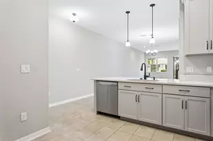 30090 Southwell Ln, Wesley Chapel, FL 33543 - Photo 7