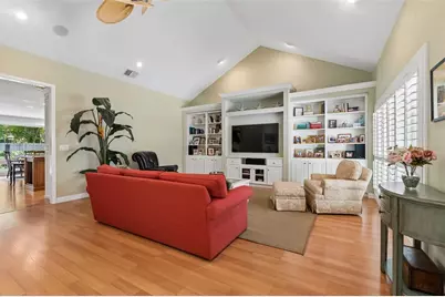 3104 Tarabrook Drive, Tampa, FL 33618 - Photo 11