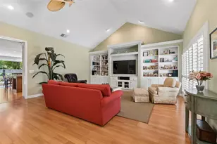 3104 Tarabrook Dr, Tampa, FL 33618 - Photo 11