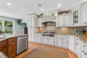 3104 Tarabrook Dr, Tampa, FL 33618 - Photo 19