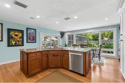 3104 Tarabrook Drive, Tampa, FL 33618 - Photo 25