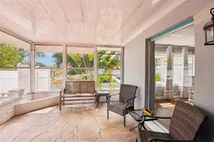 992 Hillwood Dr, Dunedin, FL 34698 - Photo 21