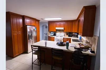 [Address not provided], Tampa, FL 33609 - Photo 5