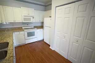4304 Bayside Village Dr, Tampa, FL 33615 - Photo 11
