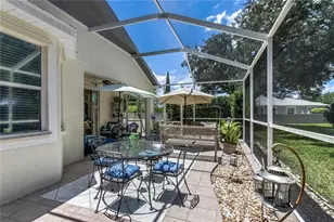 8105 Ambersweet Pl, Land O Lakes, FL 34637 - Photo 21