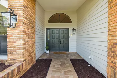 3175 Sandy Ridge Drive, Clearwater, FL 33761 - Photo 9