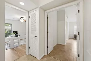 3175 Sandy Ridge Dr, Clearwater, FL 33761 - Photo 37