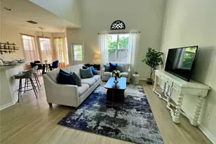 411 Durham Shore Ct, Apollo Beach, FL 33572 - Photo 3