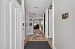 6537 Cape Hatteras Way NE, Saint Petersburg, FL 33702 - Photo 5