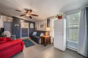 7048 El Meyers St, Zephyrhills, FL 33541 - Photo 23