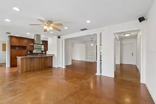 13338 Lake George Ln, Tampa, FL 33618 - Photo 21