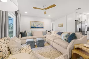 7516 22nd Ave W, Bradenton, FL 34209 - Photo 3
