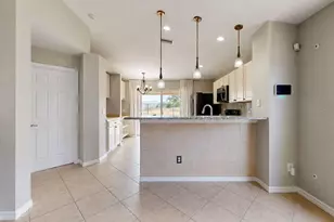 11537 Crestlake Village Dr, Riverview, FL 33569 - Photo 15