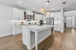 6870 Talamore Dr, Wesley Chapel, FL 33545 - Photo 17