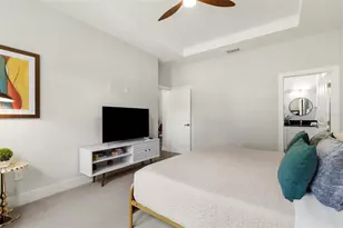 510 E Lime St, Tarpon Springs, FL 34689 - Photo 25