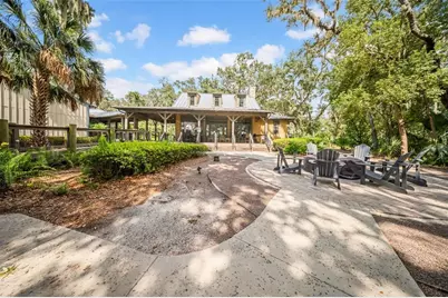 5920 Village Center Drive, Lithia, FL 33547 - Photo 43