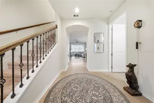 5920 Village Center Dr, Lithia, FL 33547 - Photo 5