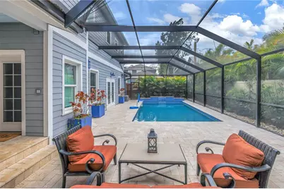 436 12th Avenue NE, Saint Petersburg, FL 33701 - Photo 3