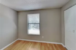[Address not provided], Tampa, FL 33618 - Photo 11