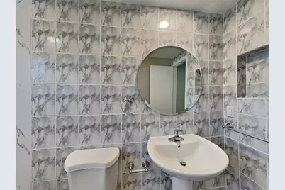 [Address not provided], Tampa, FL 33618 - Photo 9