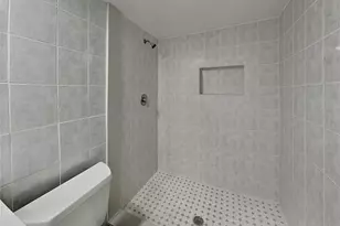 [Address not provided], Tampa, FL 33618 - Photo 13