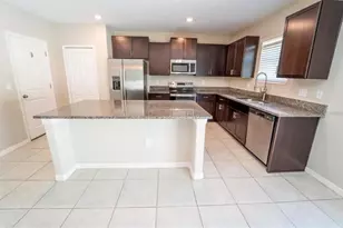 1863 Moon Cactus Ct, Ruskin, FL 33570 - Photo 7