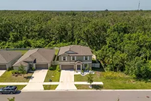 1863 Moon Cactus Ct, Ruskin, FL 33570 - Photo 3