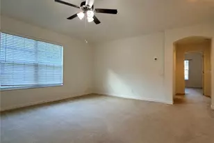 4212 Bismarck Palm Dr, Tampa, FL 33610 - Photo 23