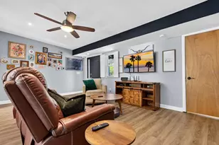 4950 30th Ave N, Saint Petersburg, FL 33710 - Photo 5