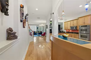 615 Saxony Blvd, Saint Petersburg, FL 33716 - Photo 5