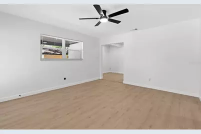 207 W Bougainvillea Avenue, Tampa, FL 33612 - Photo 9