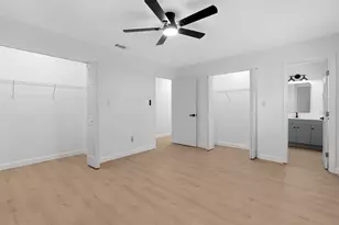 207 W Bougainvillea Ave, Tampa, FL 33612 - Photo 19