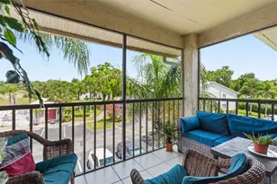 2067 Hunters Glen Dr, Dunedin, FL 34698 - Photo 19