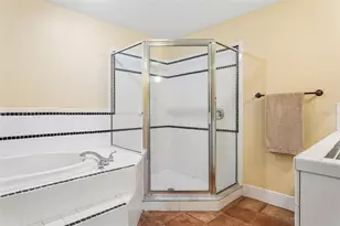 219 N Excelda Ave, Tampa, FL 33609 - Photo 19