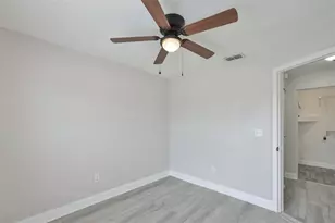 1720 Oak Branch Ct, Brandon, FL 33511 - Photo 23