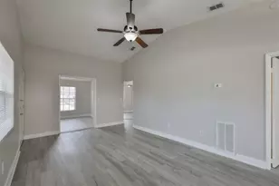 1720 Oak Branch Ct, Brandon, FL 33511 - Photo 11
