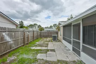 1720 Oak Branch Ct, Brandon, FL 33511 - Photo 27