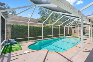 2301 Millcreek Ct, Valrico, FL 33596 - Photo 13