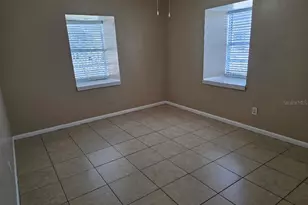 9004 Tudor Dr, Tampa, FL 33615 - Photo 15