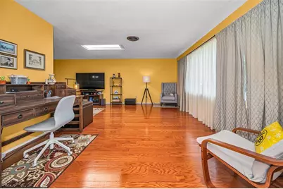 1368 Williams Drive, Clearwater, FL 33764 - Photo 3