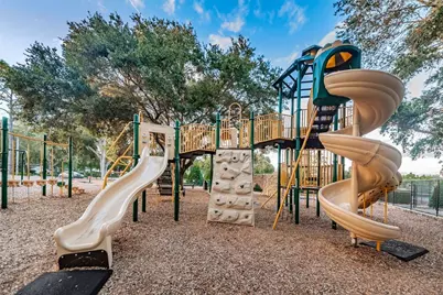 1368 Williams Drive, Clearwater, FL 33764 - Photo 41