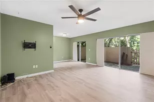 11905 Lakemist Cir, Temple Terrace, FL 33617 - Photo 13