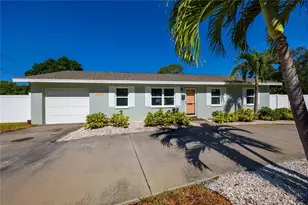 4550 3rd St N, Saint Petersburg, FL 33703 - Photo 5