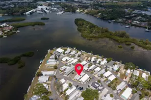 800 Chesapeake Dr, Tarpon Springs, FL 34689 - Photo 31
