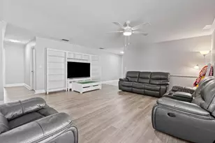2101 Harcourt Pl, Odessa, FL 33556 - Photo 15