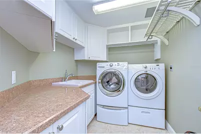 555 5th Avenue NE #711, Saint Petersburg, FL 33701 - Photo 43